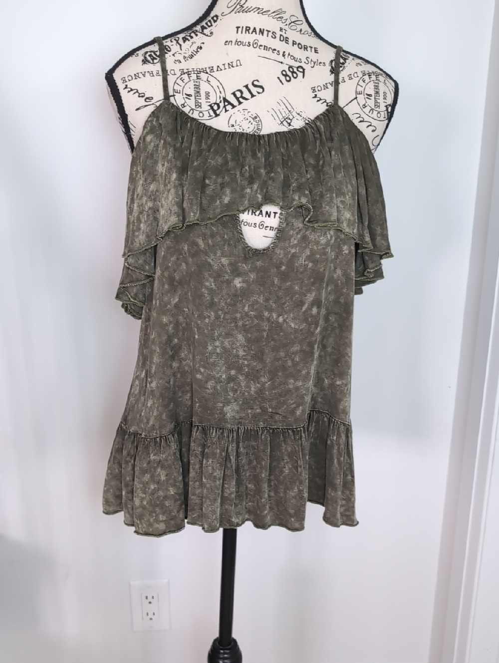 Chaser Green Acid Wash Top